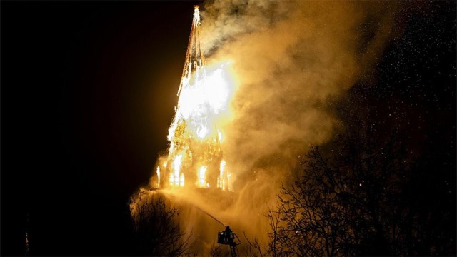 Historic Vondelpark Church Damaged in Massive New Year Fireworks Blaze