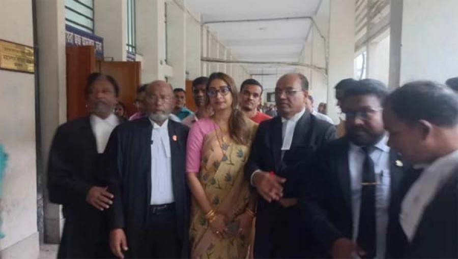 BNP Executive Committee Member and Dhaka BNP General Secretary Nipun Roy Chowdhury at Dhaka Metropolitan Sessions court with her lawyers on Thursday.