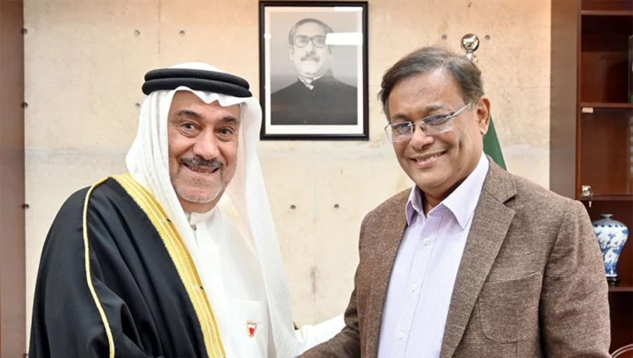 FM and Bahrain Ambassador-Designate Discuss Visa Reissuance and Air Connectivity