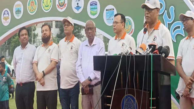 BANGLADESH POLICE CHIEF VOWS TO AVOID LETHAL WEAPONS, SAYS FORCE WON'T BECOME 'KILLER FORCE'