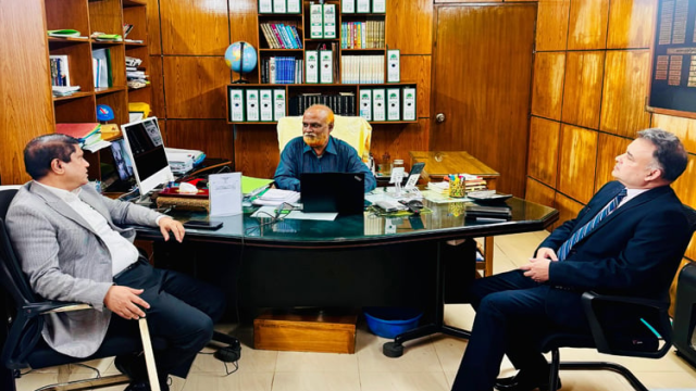 PM’s defence adviser makes surprise visit to CAO office