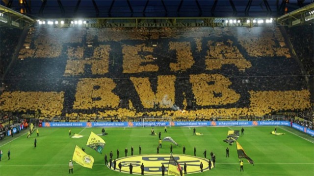 Dortmund face Stuttgart test as Bayern eye title charge  