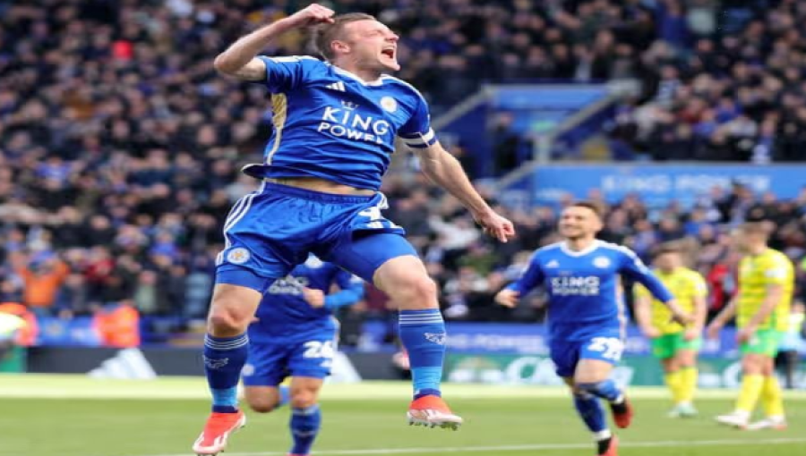 Ipswich Clings to Slim Championship Lead Amidst Intense Promotion Battle