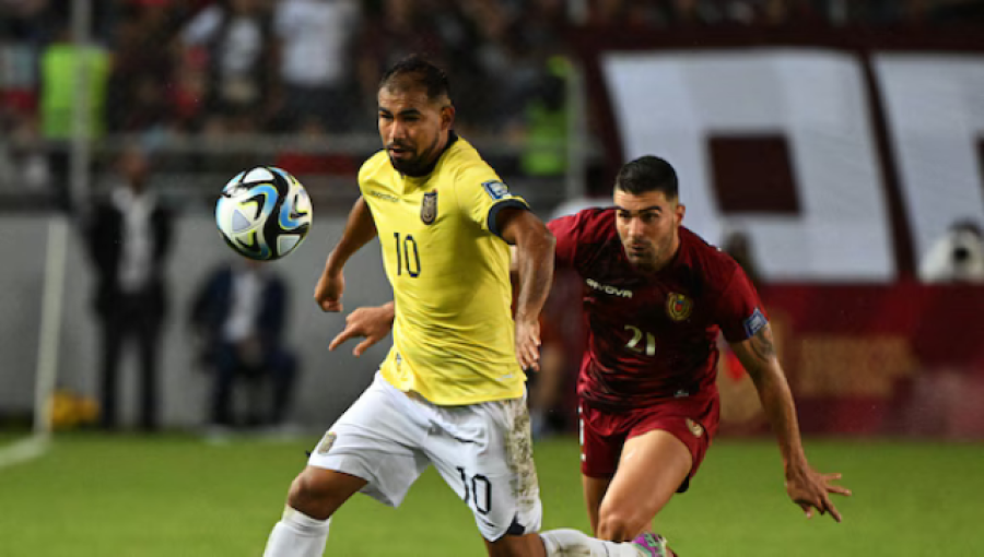 Ecuador Reaches Quarter-Finals with Tense Draw, Venezuela Tops Group B