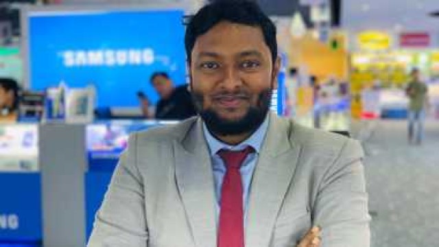 Jamaat Candidate’s Comments on Smoking Go Viral, Stir Controversy in Jhalokathi