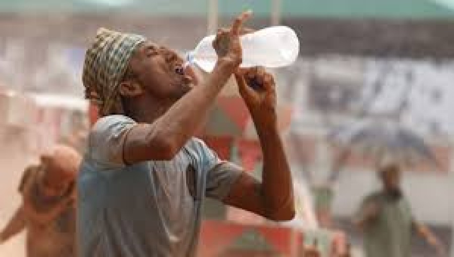 Heat wave sweeping over in Bangladesh