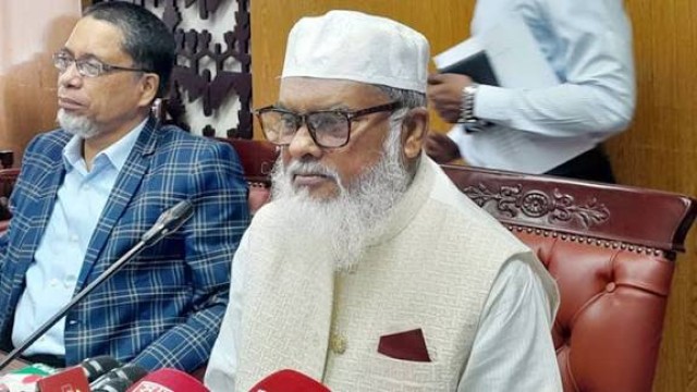 No One to Perform Hajj at Government Expense This Year: Religious Affairs Adviser