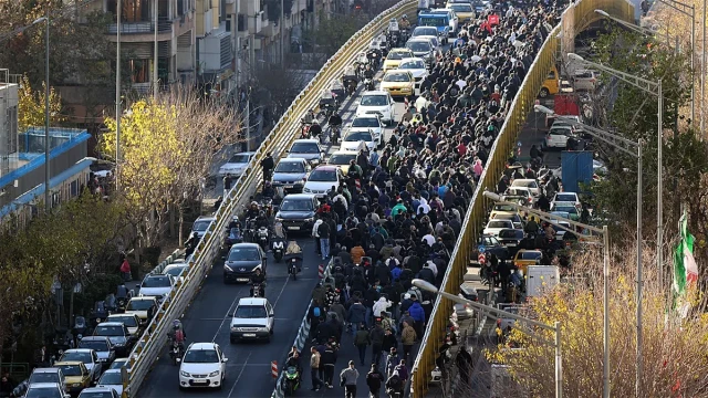 Iran Protests Enter Second Week, Spread to 26 Provinces Amid Rising Tensions