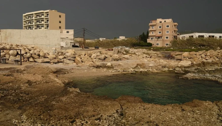 Israeli Forces Capture Hezbollah Operative