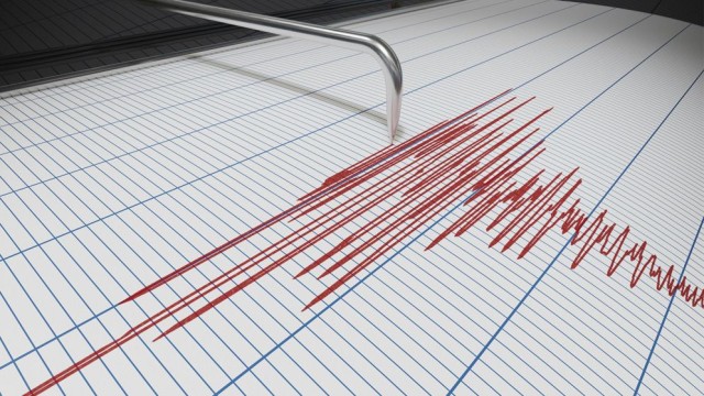 6.7-Magnitude Earthquake Strikes Northeastern Japan, Tsunami Warning Issued