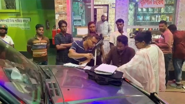 Raid on Fuel Pumps in Jessore’s Bagharpara to Prevent Artificial Oil Crisis