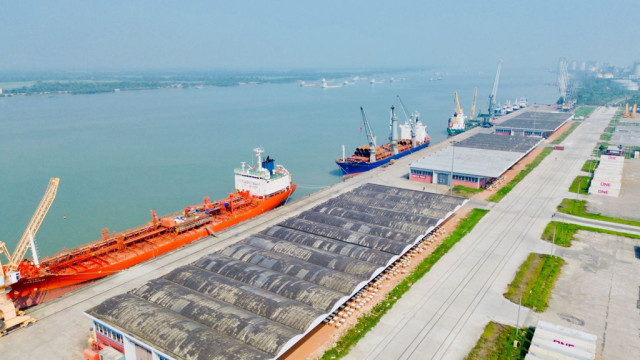 At the same time, four international commercial ships anchored at the Mongla Port Jetty. After Monday afternoon, the ships anchored at various locations along the port jetty.