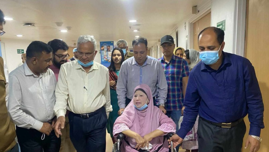 Khaleda Zia hospitalized again