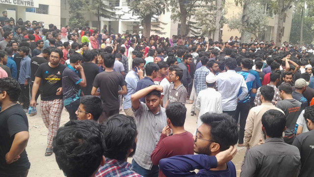 Tensions Escalate at KUET Amid Clashes, Classes Suspended