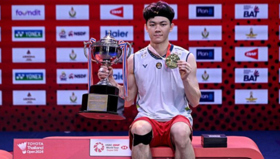 Malaysia's Lee Zii Jia storms to Thai Open badminton victory