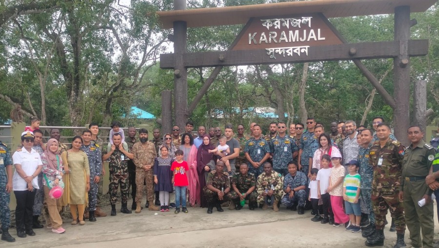 75 Senior Army Officers from 21 Countries Visit Karamjal for Special Training Tour