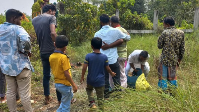 The body of Mizan Howlader, an auto driver, was recovered after 22 days of being missing in Nalchity, Jhalokati.