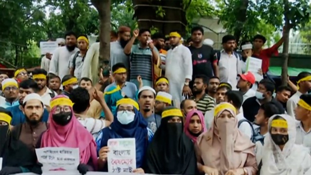 Job Seekers Demand Review of 18th Teacher Registration Viva Results