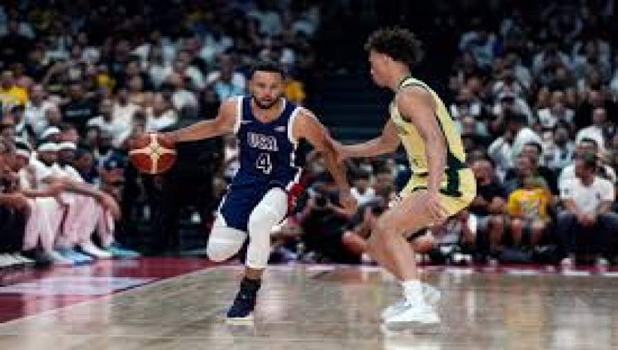 Stephen Curry Adjusting to New Role on Stacked USA Olympic Team