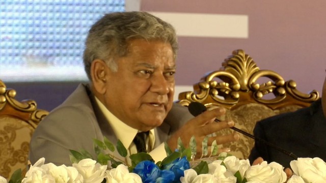 Shipping Advisor Highlights Mafia Ring at Chittagong Port, Shipping Corporation Reports Record Earnings