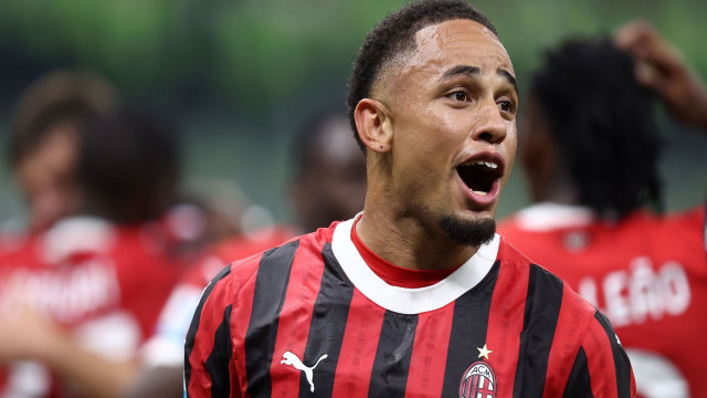 Napoli has secured the signing of AC Milan forward Noah Okafor on loan until the end of the season, with an option to buy, the club announced Monday.  Okafor, 24, joins the Serie A leaders following the departure of Georgian winger Khvicha Kvaratskhelia, who made a high-profile move to Paris Saint-Germain in January for a reported €70 million ($72 million).  Napoli owner Aurelio De Laurentiis welcomed the Swiss international in a social media post, writing on X, "Welcome Noah."