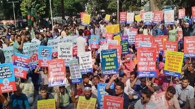 Outsourcing Workers Rally at Shaheed Minar Demanding Policy Revisions and Job Security