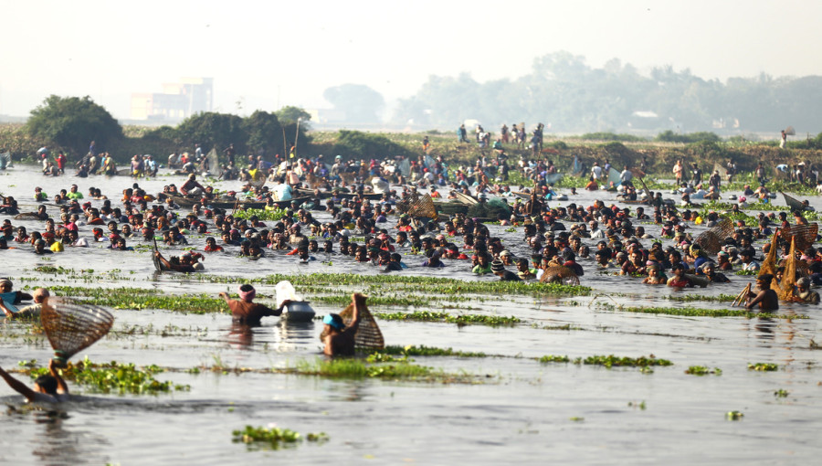 Fading Tradition: Disappointment at Pabna’s Baut Fishing Festival