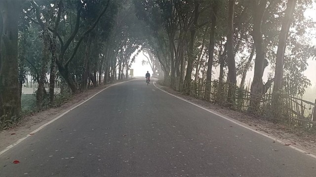 Cold Tightens Grip on Tentulia as Temperature Stays Near 10°C for Fourth Consecutive Day