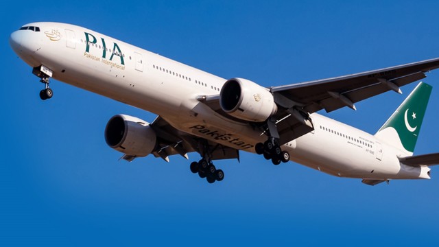 India Imposes Airspace Ban on Pakistan Following Kashmir Attack
