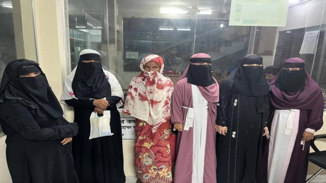 RAB-15 Arrests 18 Rohingyas for Illegally Living Outside Camps in Ukhiya