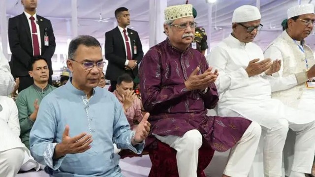 Special Prayers at National Eidgah Call for Global Peace and End to Conflicts