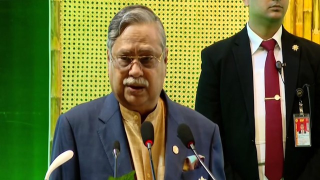 President Calls for Modern Innovation in Jute Industry to Boost Employment