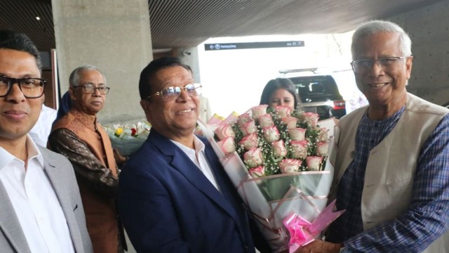 Muhammad Yunus Returns to Yunus Center After Interim Government Service