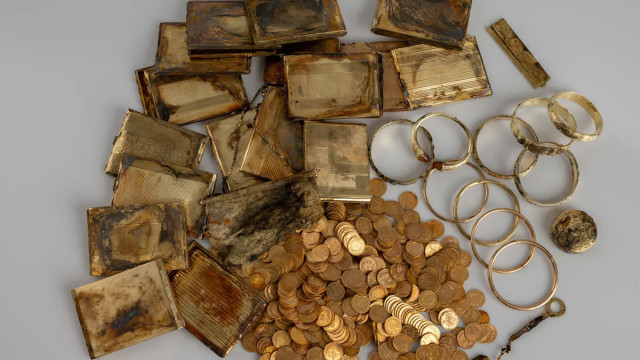 Photo: Collected