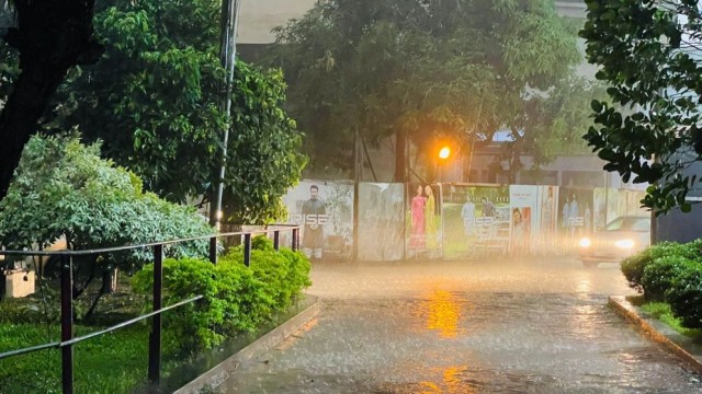 Torrential Rain Hits Dhaka and Several Districts