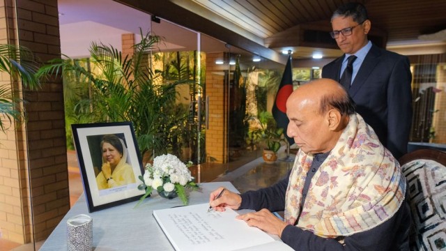 Rajnath Singh Pays Tribute to Khaleda Zia at Bangladesh High Commission in New Delhi