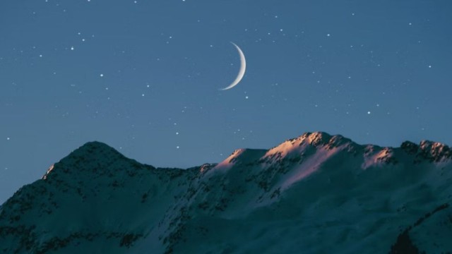 Crescent Moon of Rajab Sighted in Middle East, Countdown to Ramadan Begins