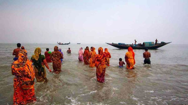 Traditional Rash Festival Begins at Dublar Char in Sundarbans