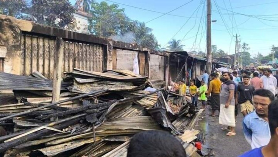 Fire at Nonachhari Market Destroys 12 Shops in Maheshkhali 