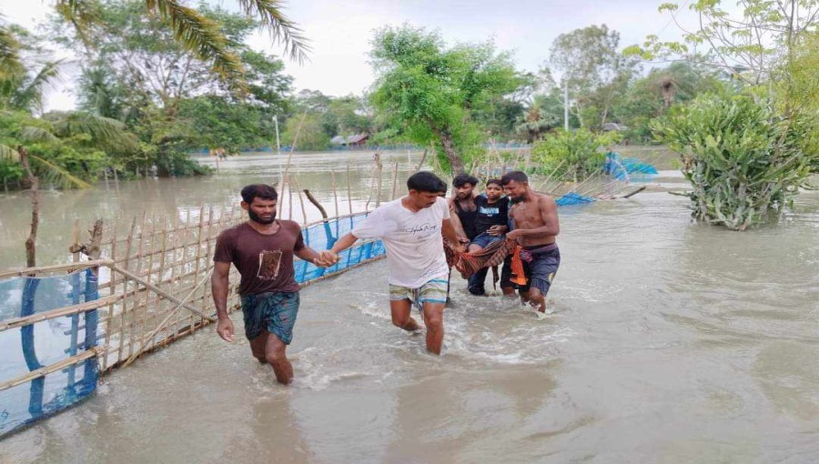 Devastation in Khulna: Cyclone Remal Sweeps Away Fisheries Sector. Photo: Voice7 News