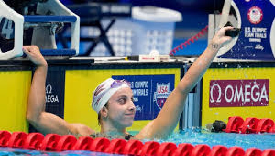 Regan Smith Sets New World Record in 100m Backstroke at US Olympic Trials