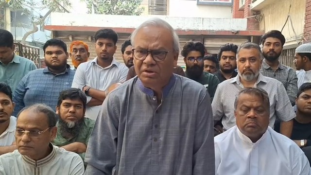 Nation Expresses Concern Over Khaleda Zia’s Health, BNP Leaders Organize Prayer and Charity Event