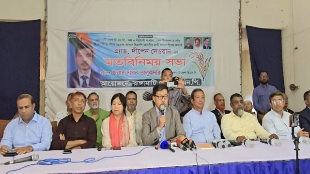 Dipen Dewan Holds Strategy Meeting with BNP Leaders in Rangamati Ahead of Election