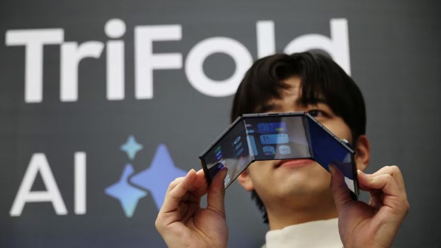 Samsung Unveils Galaxy Z Trifold, Its First Triple-Fold Smartphone