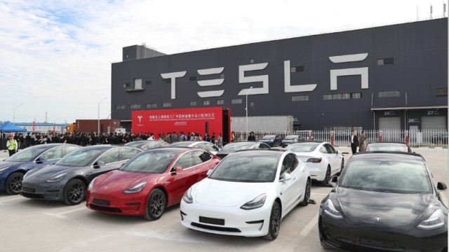 Tesla Announces Recall of 1.6 Million Vehicles in China Due to Software Issues