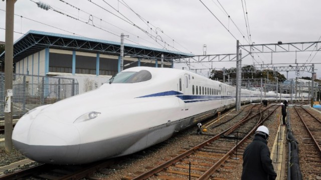 Japanese high-speed train "Sigansen"