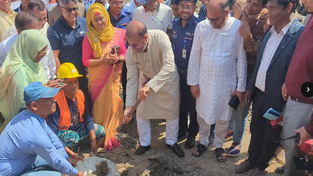 State Minister Inaugurates Canal Re-Excavation in Mongla, Announces Tree Planting Drive