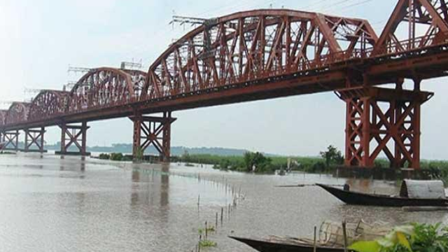 Western Railway Plans New Double-Line Bridge Beside Historic Hardinge Bridge