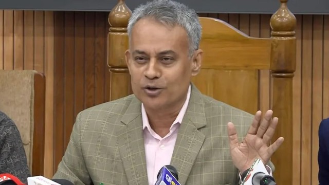 Capital’s Footover Bridges to Be Upgraded for Traffic, Says Minister Sheikh Rabiul Alam