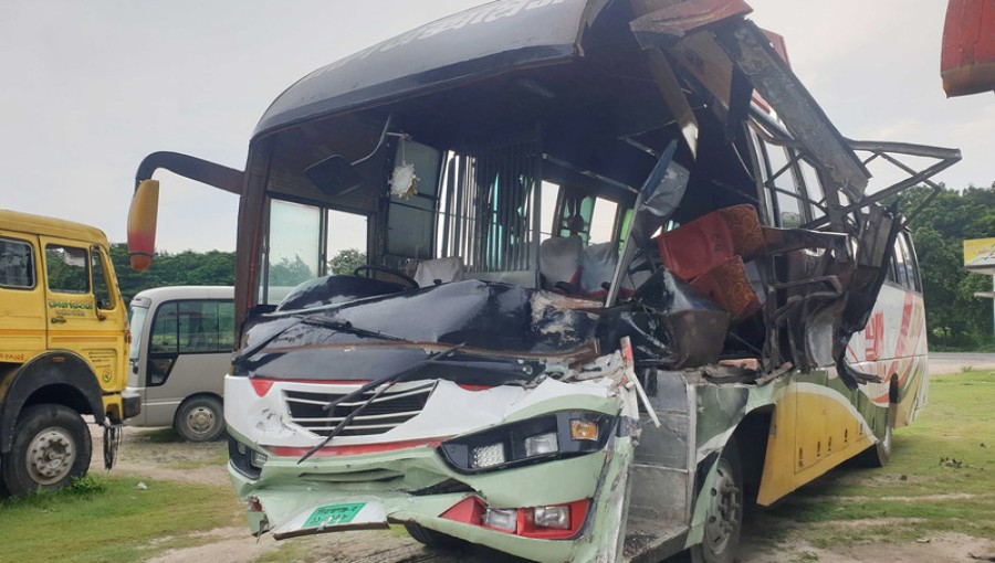 Bus-Truck Crash Three Killed, Injured Eight in Sirajganj